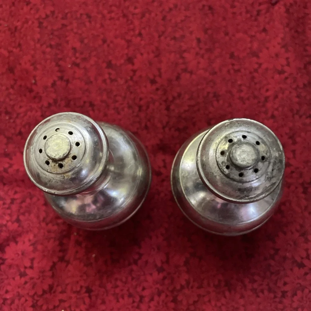 Vintage‎ Pewter Salt And Pepper Set